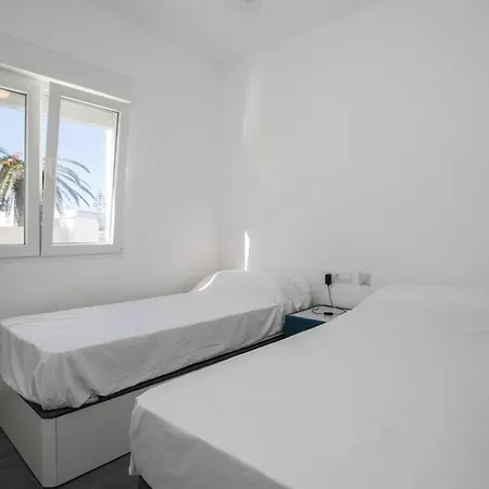 Apartment Marei 1 *